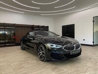 BMW 8 SERIES