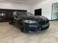 BMW 8 SERIES